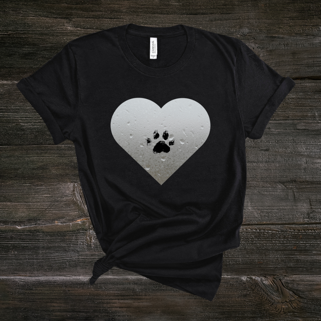 Foggy Heart - Graphic Tee