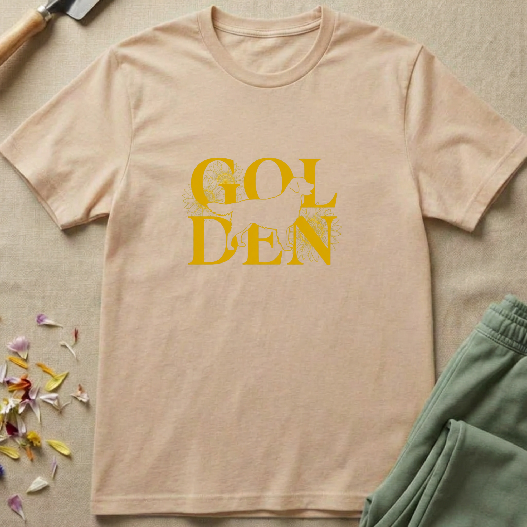 Florilegium Typeface Golden Retriever T-Shirt